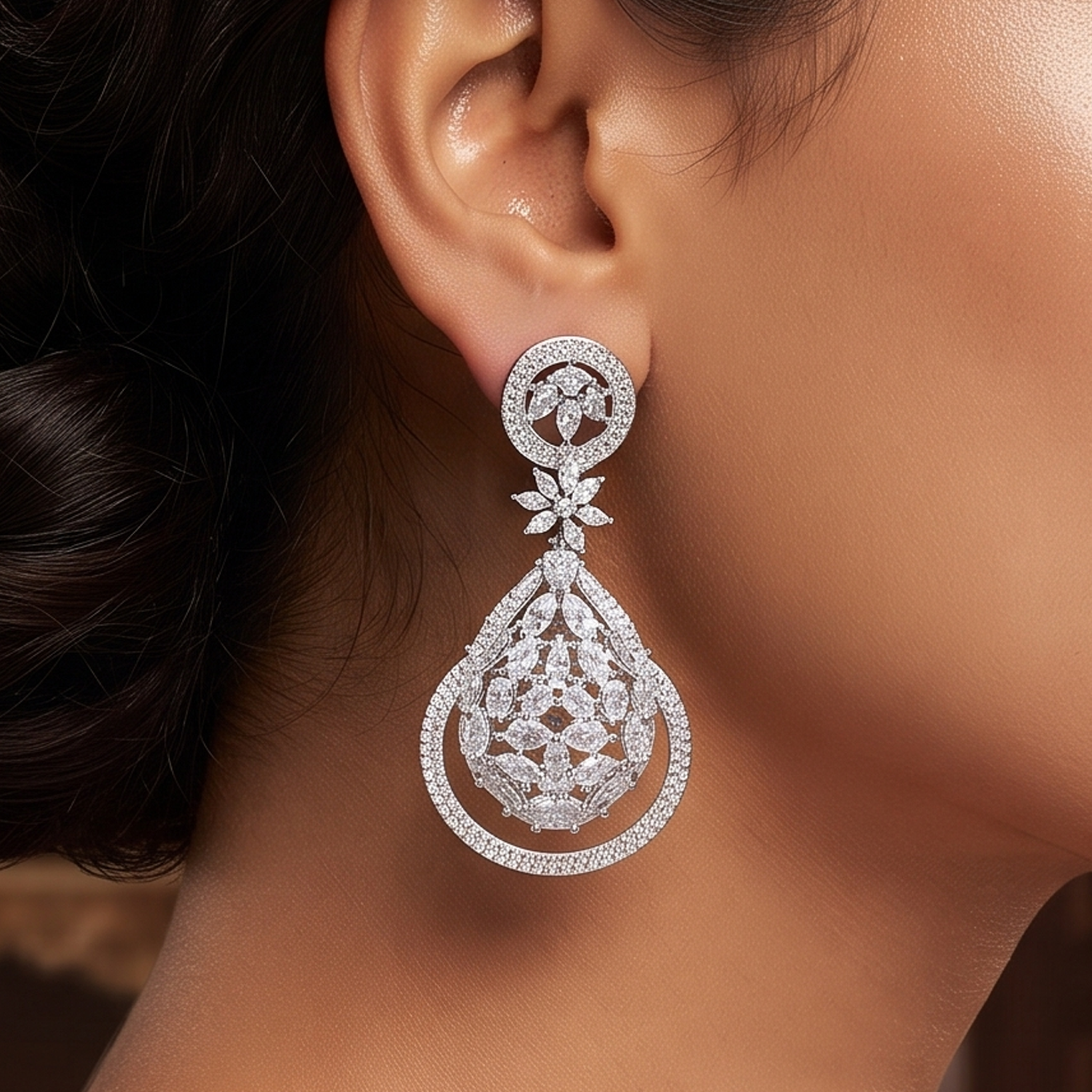 Royal Crystal Teardrop Elegance